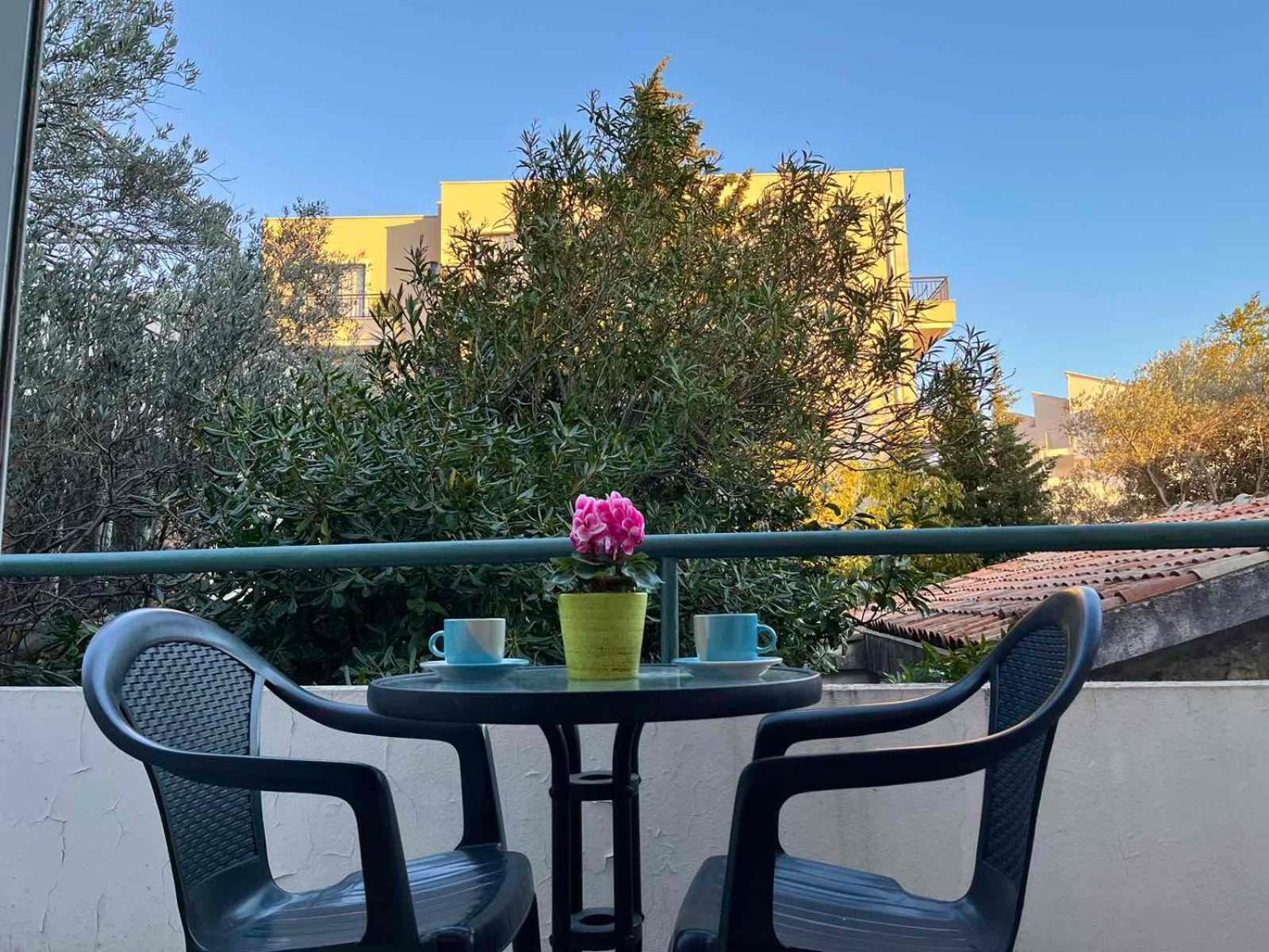 Apartments And Room Mv Petrovac Екстер'єр фото